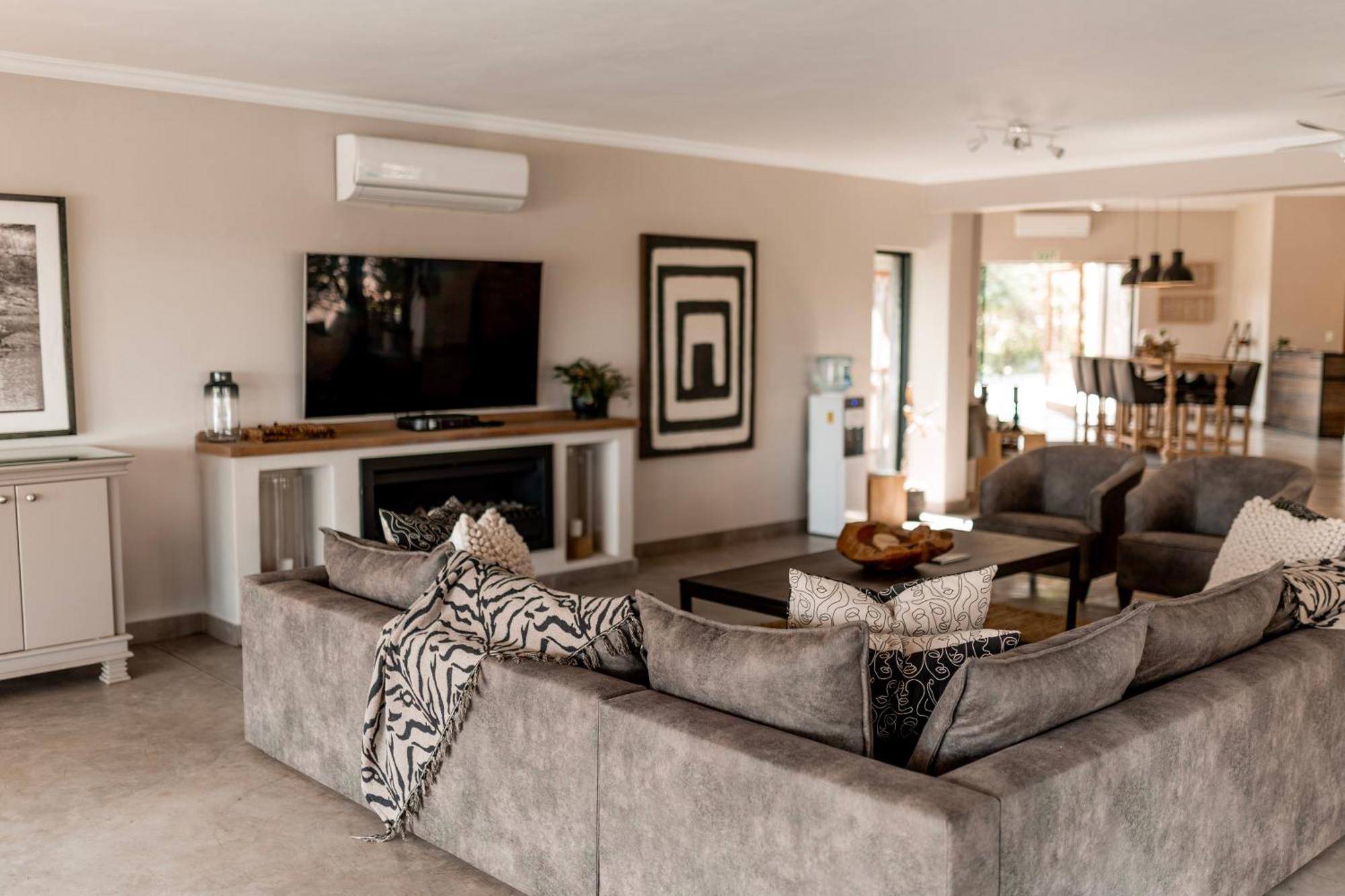 Little Kubu Lodge Hoedspruit Buitenkant foto