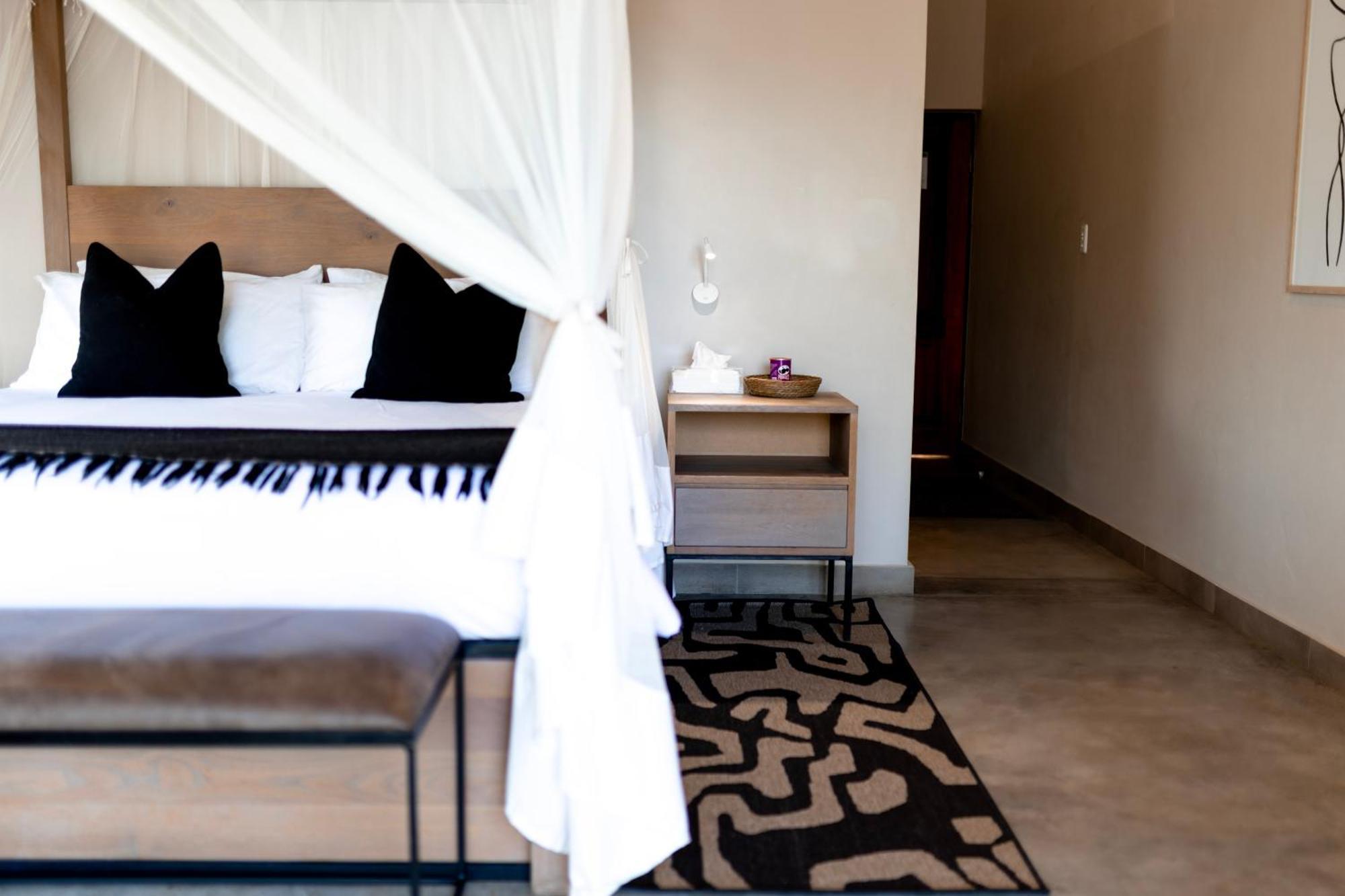 Little Kubu Lodge Hoedspruit Buitenkant foto